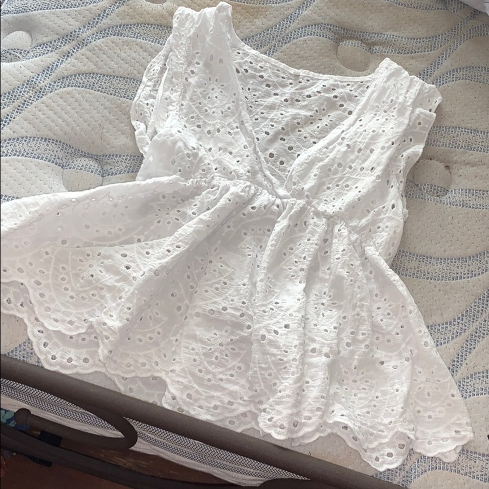 flowy tank